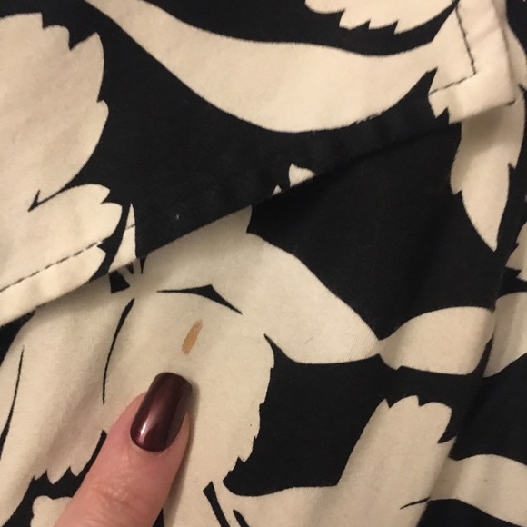 Jacket dress. Black and white print w tie belt - Picture 5 of 6